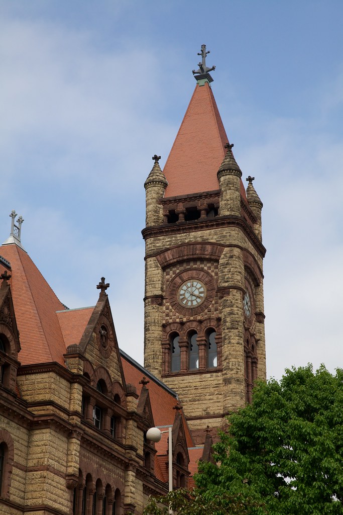 Runners Discover Cincinnati's Top 5 Routes Through Eden Park